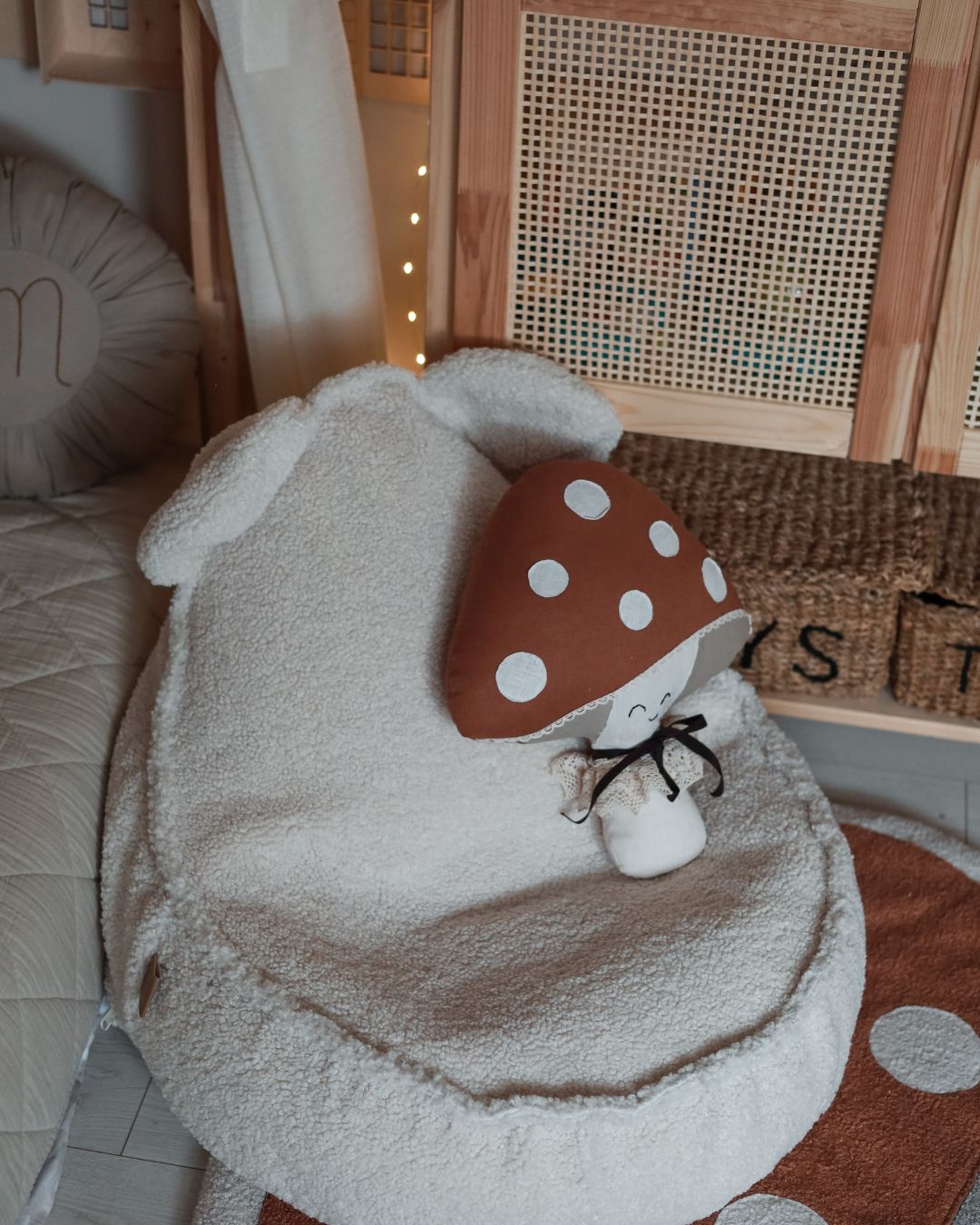 quality baby clothing and furniture