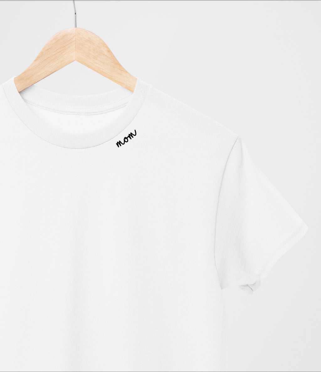 Embroidered Collar Organic Cotton T-shirt "Mom"
